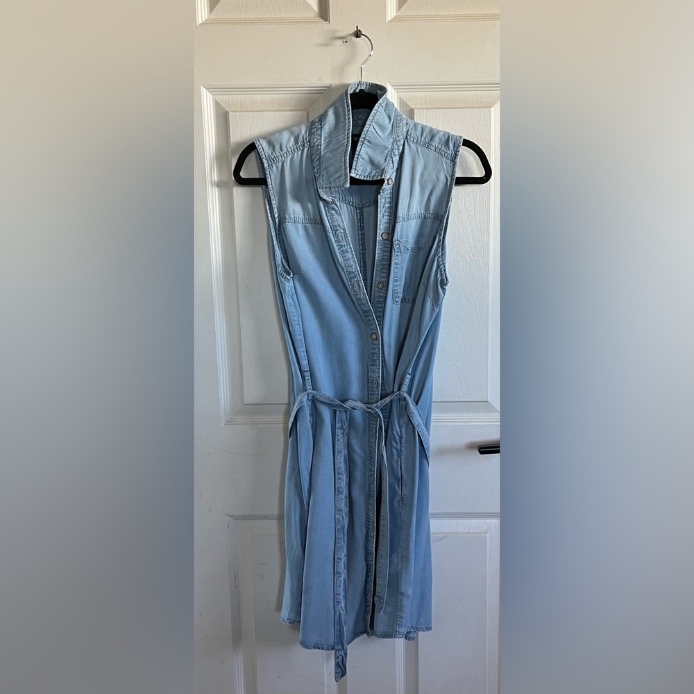 Denim (Chambray) sleeveless shirt dress